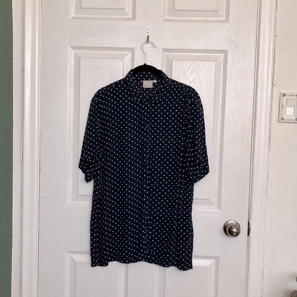 Lightweight rayon polka dot shirt